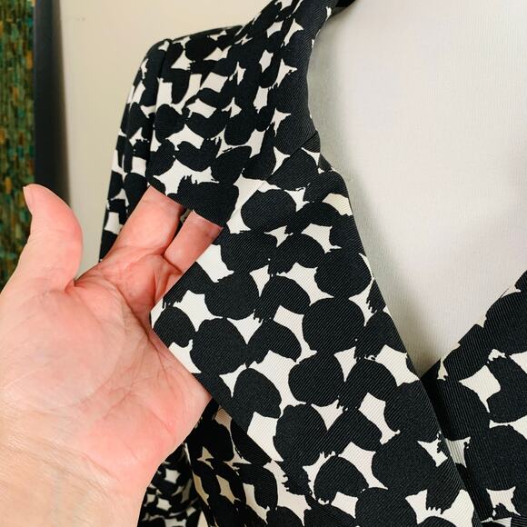 Tahari ASL Petite Size 4P 2-Piece Skirt Suit Blazer Jacket Black Career Formal - Picture 9 of 14